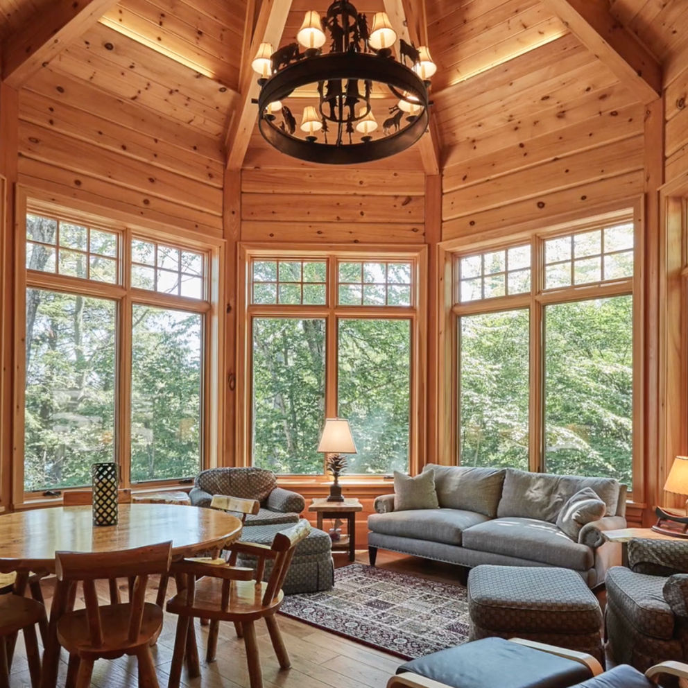 Log Home interior